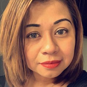 Meet your Posher, Jenny